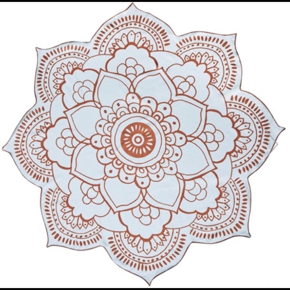 ViX Lotus PaulaHermanny Towel - Fabfitfun